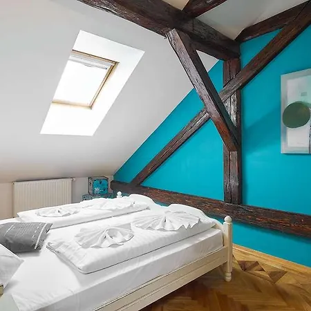 Western Strasser Hotell
