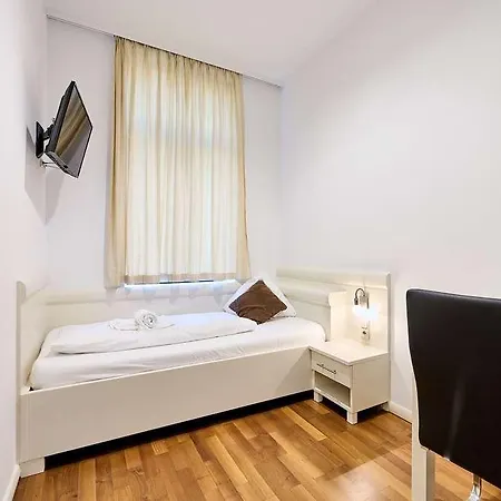 Hotell Western Strasser *