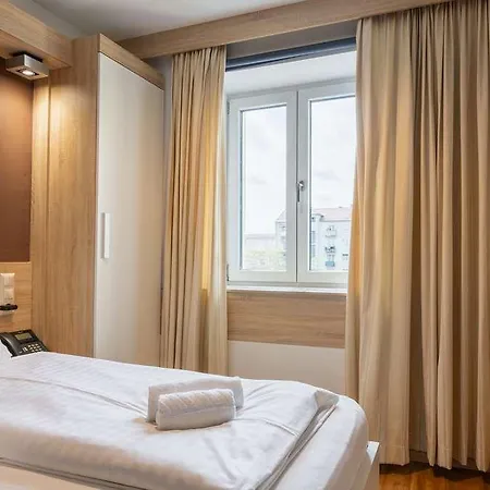 Western Strasser Hotell