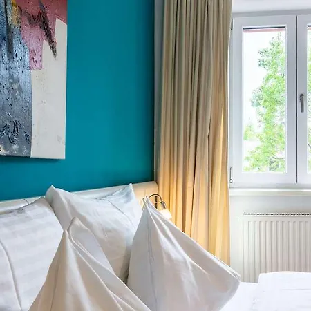 Western Strasser Graz